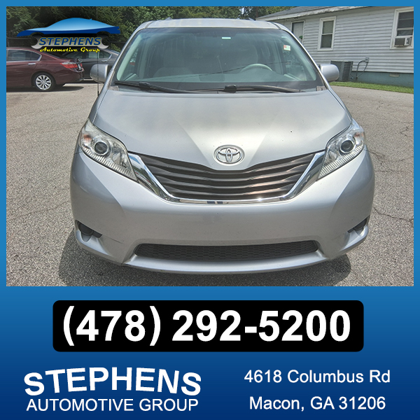 2012 Toyota Sienna